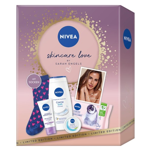 NIVEA Women's Gift Set Skincare Love 4/1 + Socks (bath 250ml + face cream 50ml + soft cream 50ml + facial cleansing wipes 25/1)